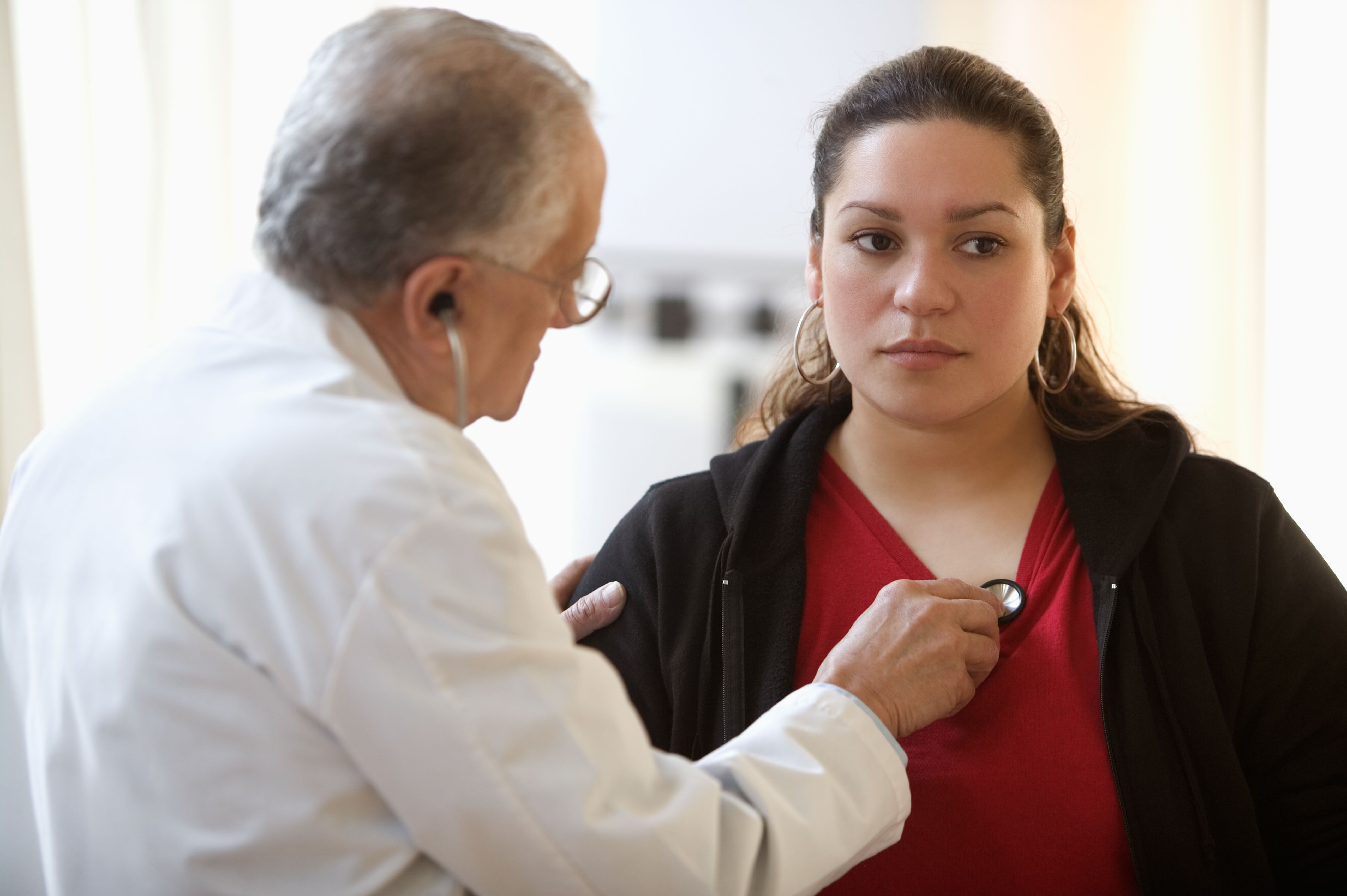 Illustration showing a dental filling used to fill a hole or cavity in your tooth.